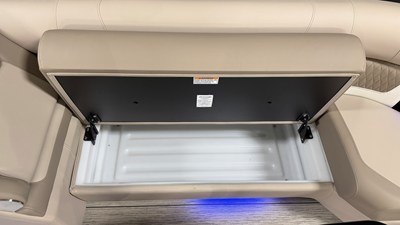 2027 Premier 250SOLARIS 32