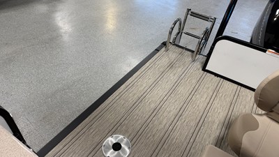 2027 Premier 250SOLARIS 86