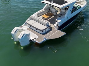 Sea Ray SLX 400 Outboard 15 2026 Sea Ray SLX 400 Outboard 16