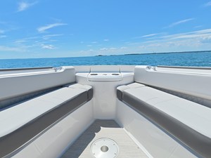 Sea Ray SLX 400 Outboard 51 2026 Sea Ray SLX 400 Outboard 52