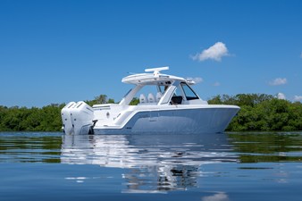 2026 Intrepid 35 PANACEA 32