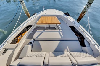 Sea Ray 370 Sundancer 17 2023 Sea Ray 370 Sundancer 18