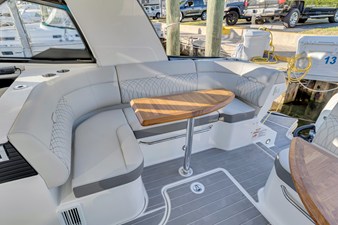 Sea Ray 370 Sundancer 45 2023 Sea Ray 370 Sundancer 46