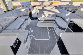 Sea Ray 370 Sundancer 50 2023 Sea Ray 370 Sundancer 51