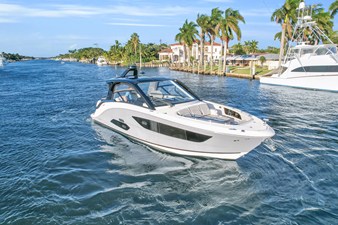 Sea Ray 370 Sundancer 58 2023 Sea Ray 370 Sundancer 59
