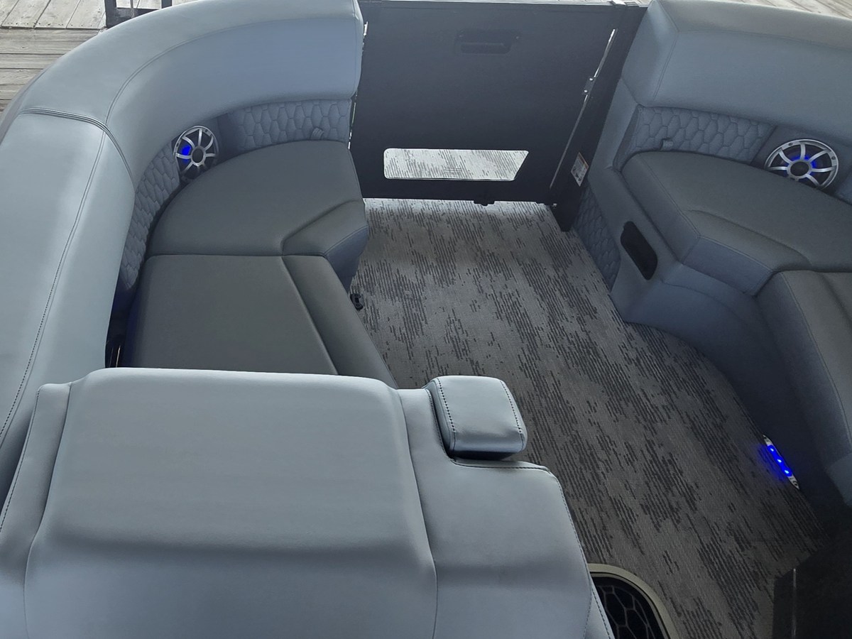 2027 Sylvan G-3 SLZ 30