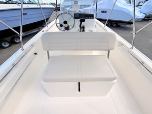 Boston Whaler 170 Montauk 21 2027 Boston Whaler 170 Montauk 22