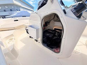 Boston Whaler 170 Montauk 27 2027 Boston Whaler 170 Montauk 28