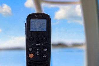 Boston Whaler 350 OUTRAGE 35 2014 Boston Whaler 350 OUTRAGE 36