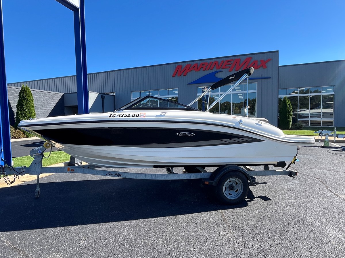2016 Sea Ray 190 SPX 2
