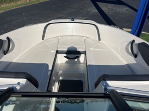 Sea Ray 190 SPX 10 2016 Sea Ray 190 SPX 11