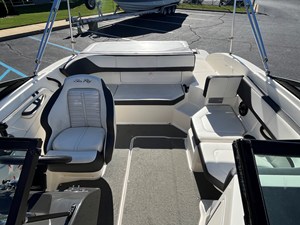 Sea Ray 190 SPX 19 2016 Sea Ray 190 SPX 20