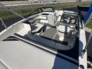 Sea Ray 190 SPX 24 2016 Sea Ray 190 SPX 25