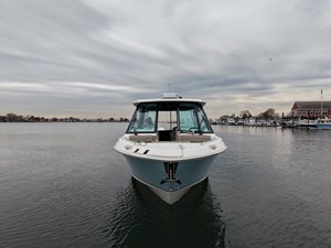 2026 Boston Whaler 330 Vantage 13