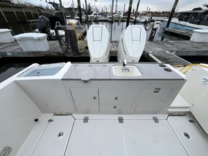 2026 Boston Whaler 330 Vantage 20
