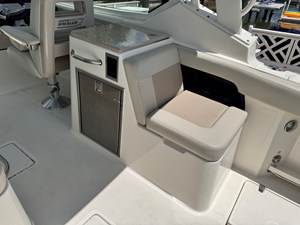 Boston Whaler 280 VANTAGE 11 2022 Boston Whaler 280 VANTAGE 12