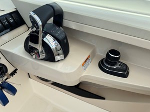 Boston Whaler 280 VANTAGE 14 2022 Boston Whaler 280 VANTAGE 15