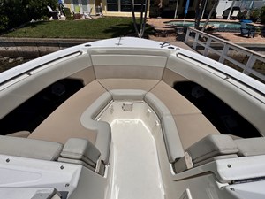 Boston Whaler 280 VANTAGE 16 2022 Boston Whaler 280 VANTAGE 17