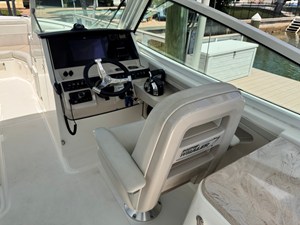 Boston Whaler 280 VANTAGE 21 2022 Boston Whaler 280 VANTAGE 22