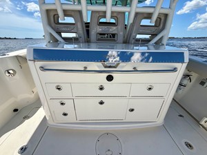 Boston Whaler 350 OUTRAGE 21 2022 Boston Whaler 350 OUTRAGE 22