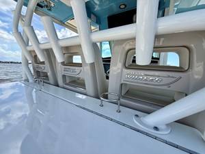 Boston Whaler 350 OUTRAGE 24 2022 Boston Whaler 350 OUTRAGE 25