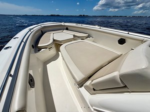 Boston Whaler 350 OUTRAGE 38 2022 Boston Whaler 350 OUTRAGE 39