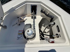 Boston Whaler 350 OUTRAGE 42 2022 Boston Whaler 350 OUTRAGE 43