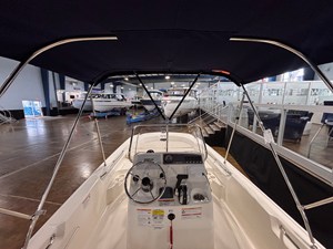 Boston Whaler 170 Montauk 9 2027 Boston Whaler 170 Montauk 10