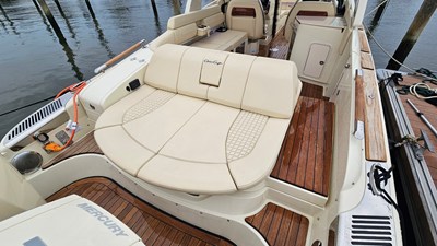 Chris-Craft 31 LAUNCH GT 12 2025 Chris-Craft 31 LAUNCH GT 13