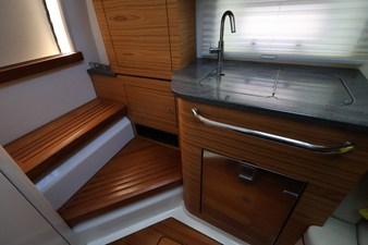 Boston Whaler 380 Realm 25 2019 Boston Whaler 380 Realm 26