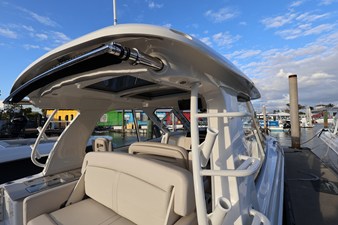 Boston Whaler 380 Realm 33 2019 Boston Whaler 380 Realm 34