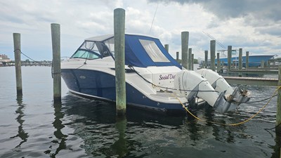 Sea Ray 320 SUNDANCER OB 1 2020 Sea Ray 320 SUNDANCER OB 2