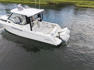 Boston Whaler 325 CONQUEST 11 2025 Boston Whaler 325 CONQUEST 12