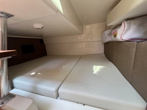 Boston Whaler 325 CONQUEST 31 2025 Boston Whaler 325 CONQUEST 32