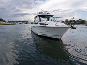 Boston Whaler 325 CONQUEST 3 2025 Boston Whaler 325 CONQUEST 4