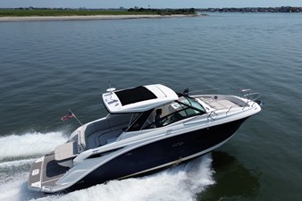 Sea Ray 320 SUNDANCER 1 2023 Sea Ray 320 SUNDANCER 2