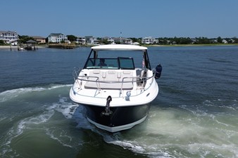 Sea Ray 320 SUNDANCER 2 2023 Sea Ray 320 SUNDANCER 3