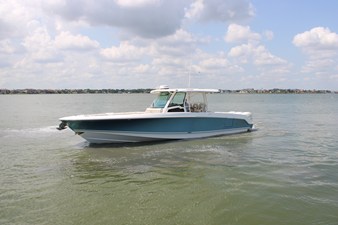Boston Whaler 380 OUTRAGE 23 2018 Boston Whaler 380 OUTRAGE 24