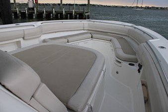 Boston Whaler 380 OUTRAGE 46 2018 Boston Whaler 380 OUTRAGE 47