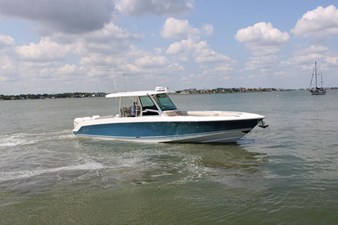 Boston Whaler 380 OUTRAGE 18 2018 Boston Whaler 380 OUTRAGE 19