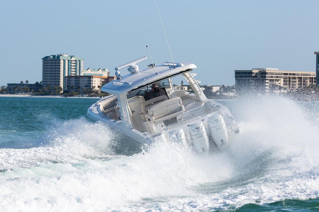 2027 Boston Whaler 350 Realm 5