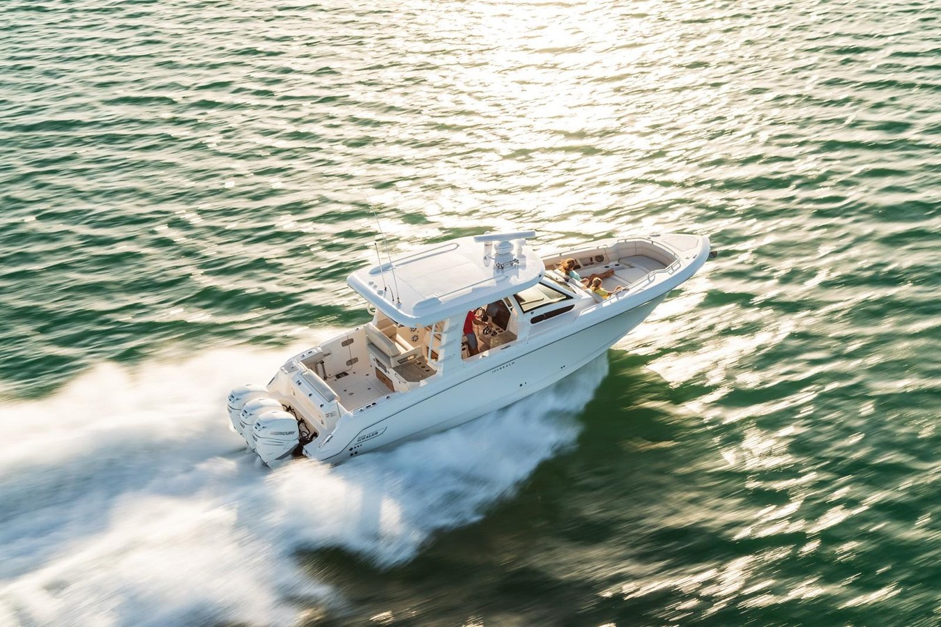 2027 Boston Whaler 350 Realm 6