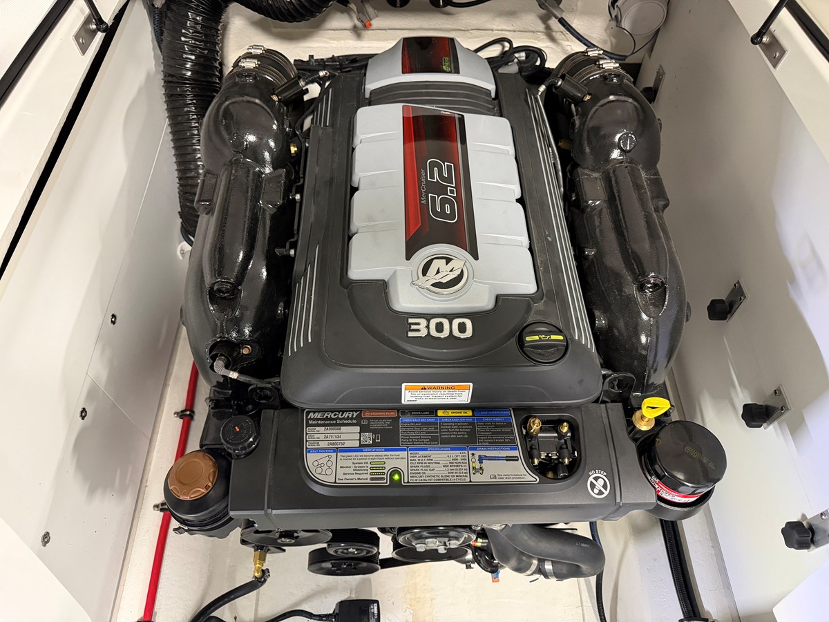 2024 Cobalt CS23 29
