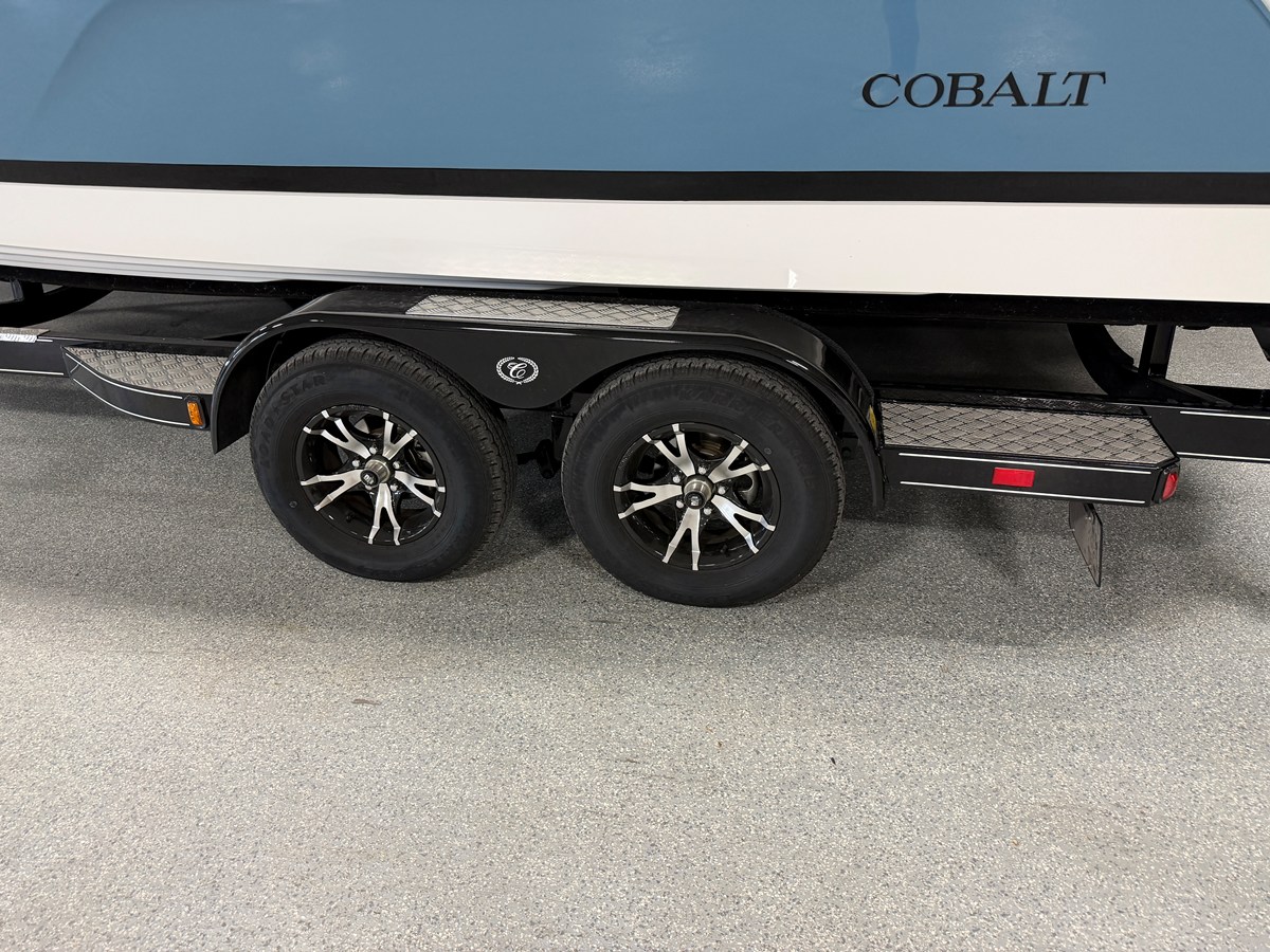 2024 Cobalt CS23 73