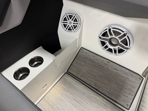 2024 Cobalt CS23 41