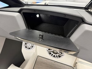 2024 Cobalt CS23 43