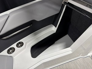 2024 Cobalt CS23 66