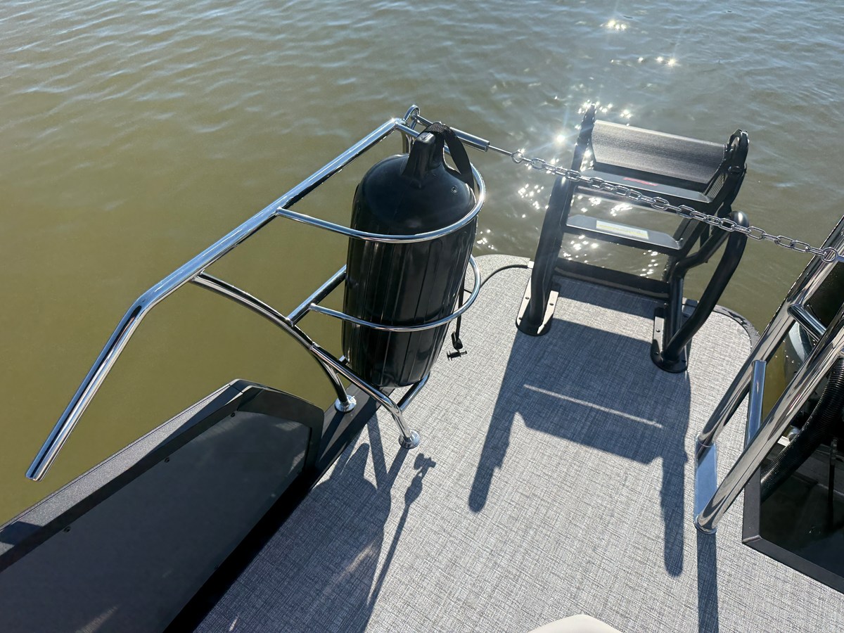 2027 Harris Sunliner 250 16