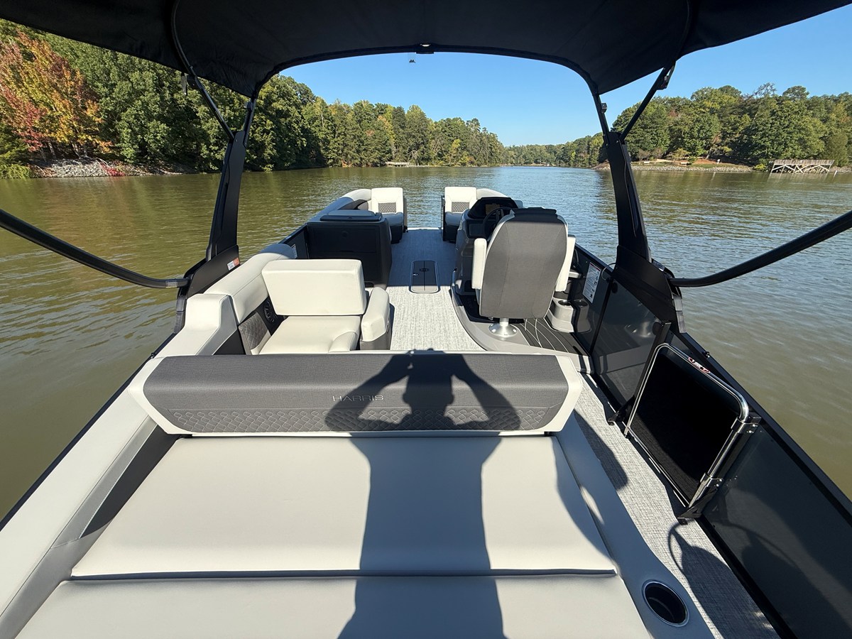 2027 Harris Sunliner 250 20