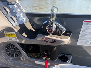 2027 Harris Sunliner 250 32